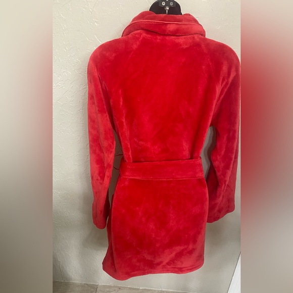 Victoria’s Secret Robe - Picture 4 of 8